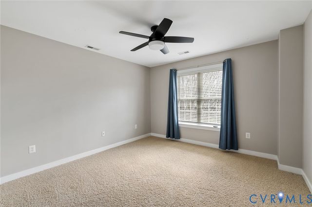 900 Railey Hill Ct, Midlothian, VA 23114