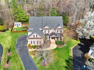 900 Railey Hill Ct, Midlothian, VA 23114