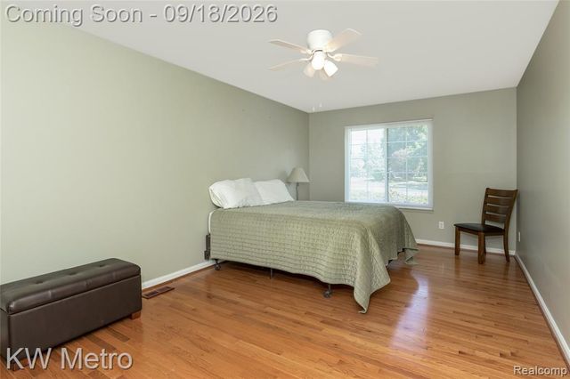 178 Meadow Lane Circle, Rochester Hills, MI 48307