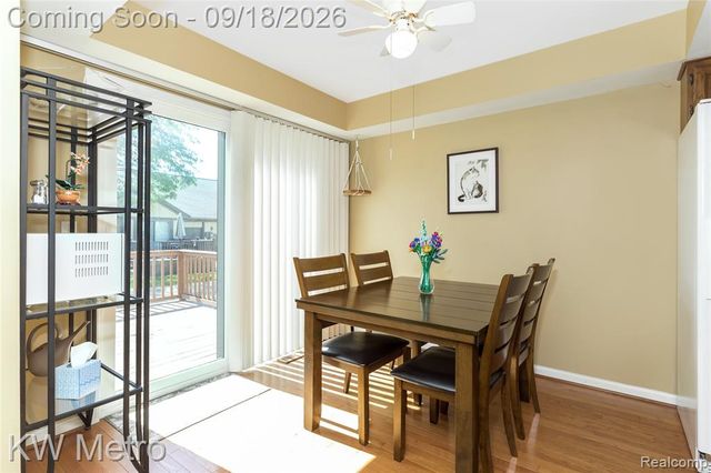 178 Meadow Lane Circle, Rochester Hills, MI 48307