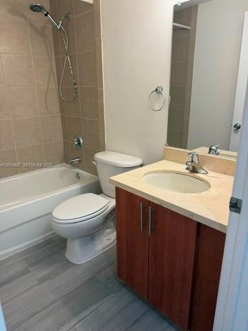 1712 SW 2nd Ave 304, Miami, FL 33129