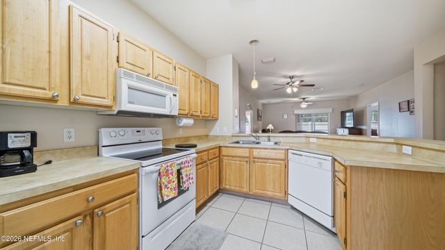 3750 SILVER BLUFF Boulevard 203, Orange Park, FL 32065