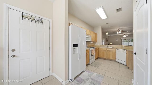 3750 SILVER BLUFF Boulevard 203, Orange Park, FL 32065