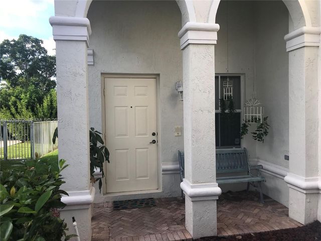 815 Vista Meadows Drive, Weston, FL 33327