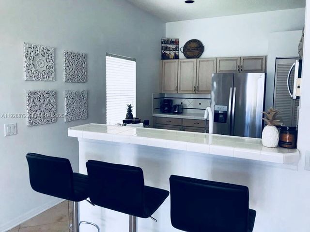 815 Vista Meadows Drive, Weston, FL 33327