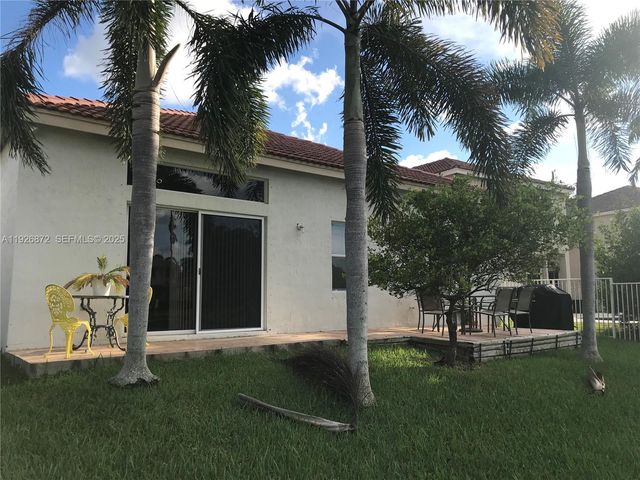 815 Vista Meadows Drive, Weston, FL 33327