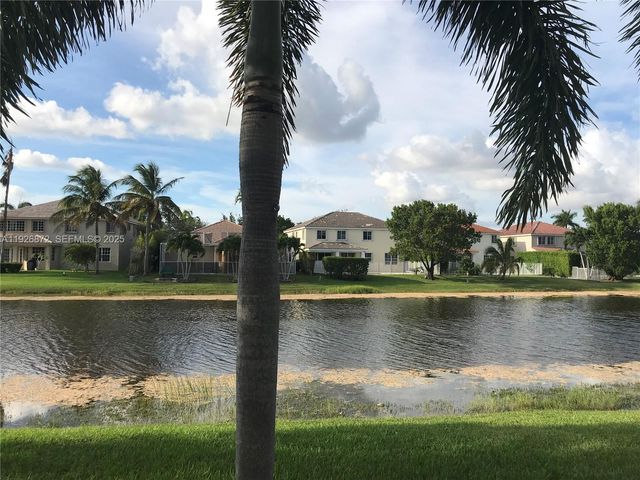815 Vista Meadows Drive, Weston, FL 33327