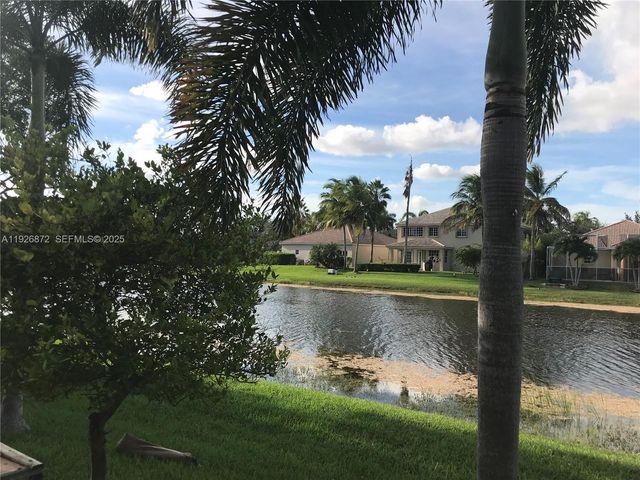 815 Vista Meadows Drive, Weston, FL 33327