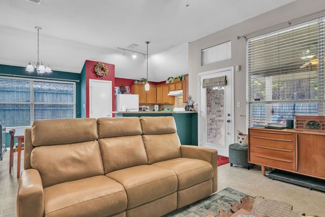 201 CLAIRE LANE, Longview, TX 75605