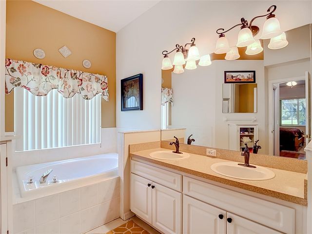 13540 PLANTATION LAKE CIRCLE, Hudson, FL 34669