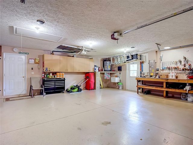 13540 PLANTATION LAKE CIRCLE, Hudson, FL 34669
