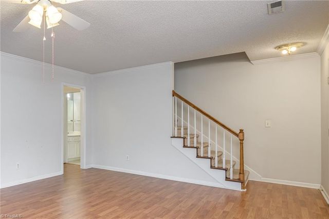 505 Tanners Park Court, Winston-salem, NC 27101