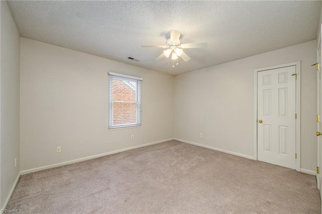 505 Tanners Park Court, Winston-salem, NC 27101