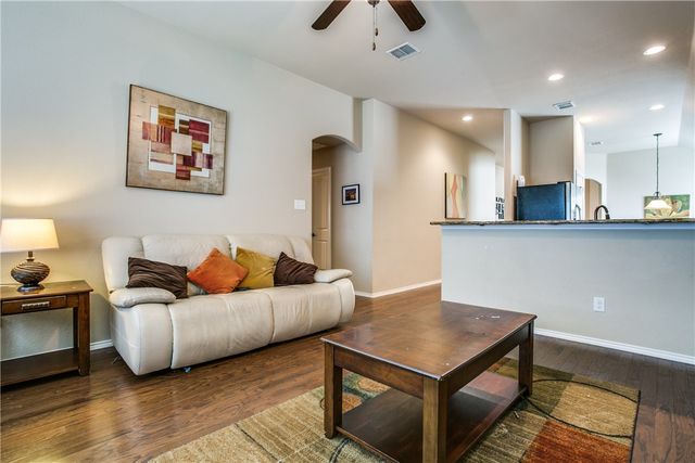 713 Setting Sun Trail, Mckinney, TX 75069