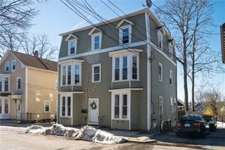 20 Peach Avenue, Providence, RI 02906