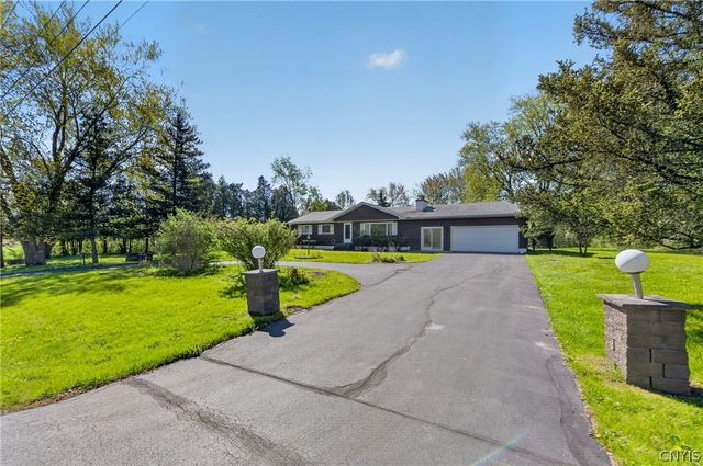 6590 Badgley Rd, Dewitt, NY 13057