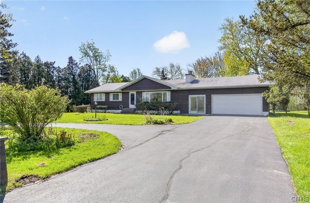 6590 Badgley Rd, Dewitt, NY 13057