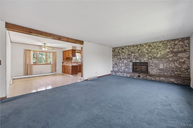 6590 Badgley Rd, Dewitt, NY 13057