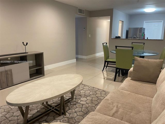 15201 NE 6th Ave C102, Miami, FL 33162