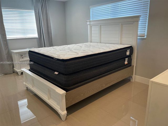 15201 NE 6th Ave C102, Miami, FL 33162