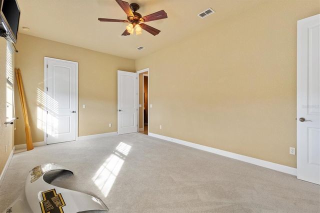 527 DOWLING CIRCLE, Lady Lake, FL 32159