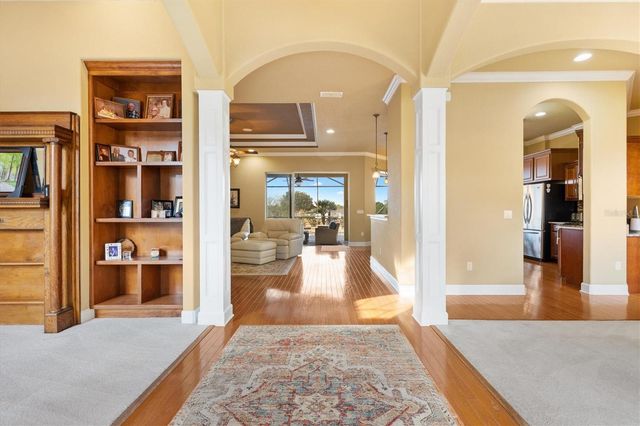 527 DOWLING CIRCLE, Lady Lake, FL 32159