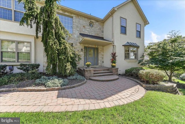 113 SUMMIT DR, Phoenixville, PA 19460