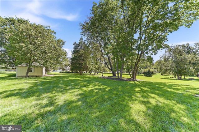 113 SUMMIT DR, Phoenixville, PA 19460
