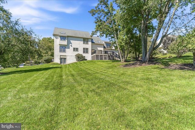 113 SUMMIT DR, Phoenixville, PA 19460