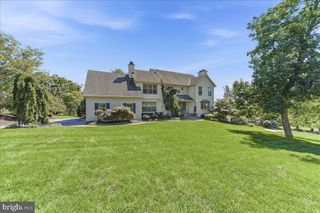 113 SUMMIT DR, Phoenixville, PA 19460