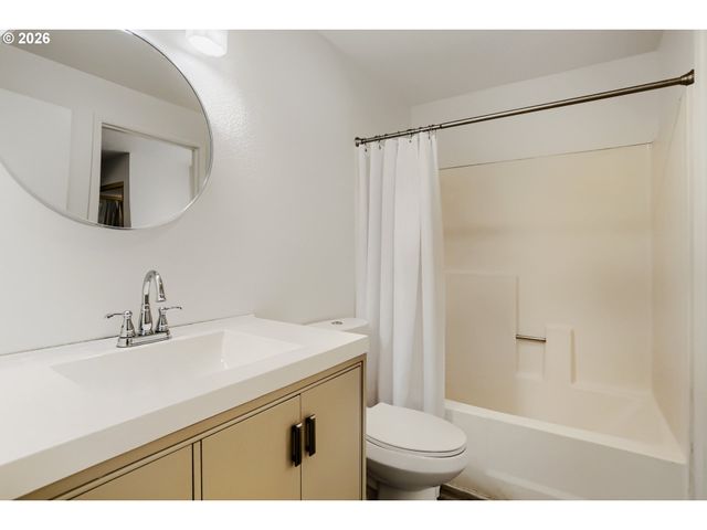 88 GALEN St, Lake Oswego, OR 97035
