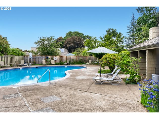 88 GALEN St, Lake Oswego, OR 97035