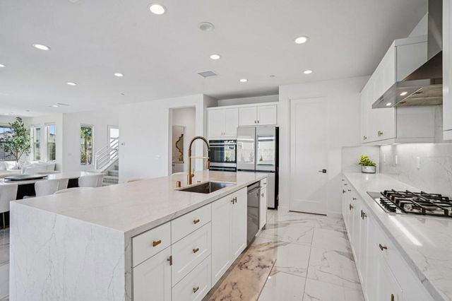 74404 Nichols Drive, Palm Desert, CA 92211