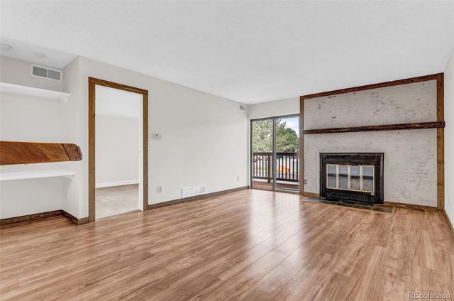 9666 Brentwood Way 203, Broomfield, CO 80021