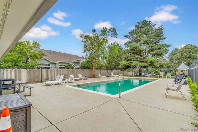 9666 Brentwood Way 203, Broomfield, CO 80021