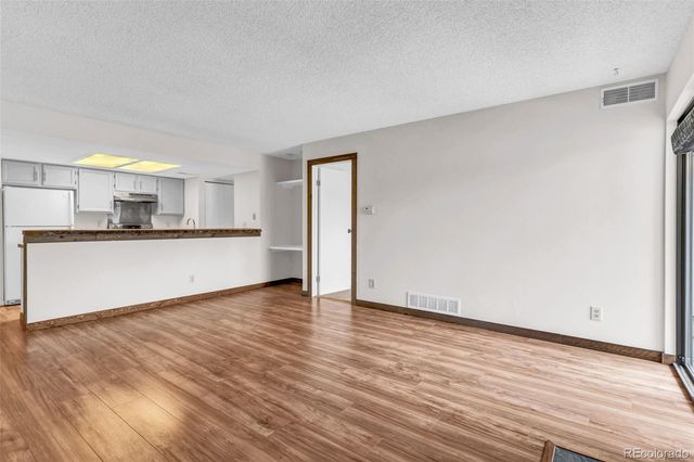 9666 Brentwood Way 203, Broomfield, CO 80021
