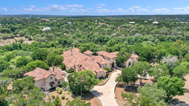 210 RIVERWOOD, Boerne, TX 78006