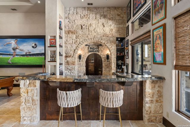 210 RIVERWOOD, Boerne, TX 78006