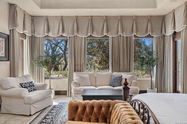 210 RIVERWOOD, Boerne, TX 78006