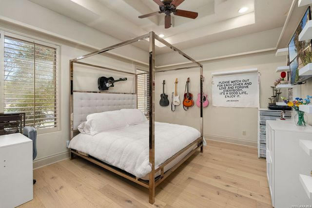 210 RIVERWOOD, Boerne, TX 78006