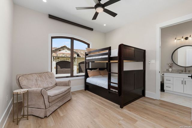 210 RIVERWOOD, Boerne, TX 78006