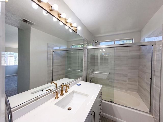 5150 Brookfield Ct, Antioch, CA 94531