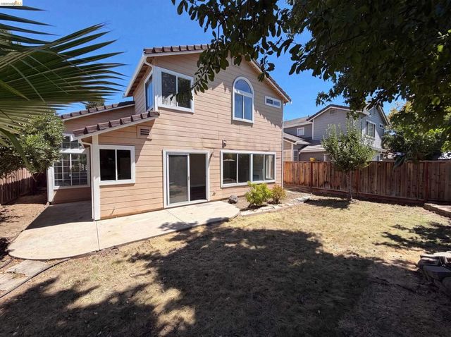 5150 Brookfield Ct, Antioch, CA 94531