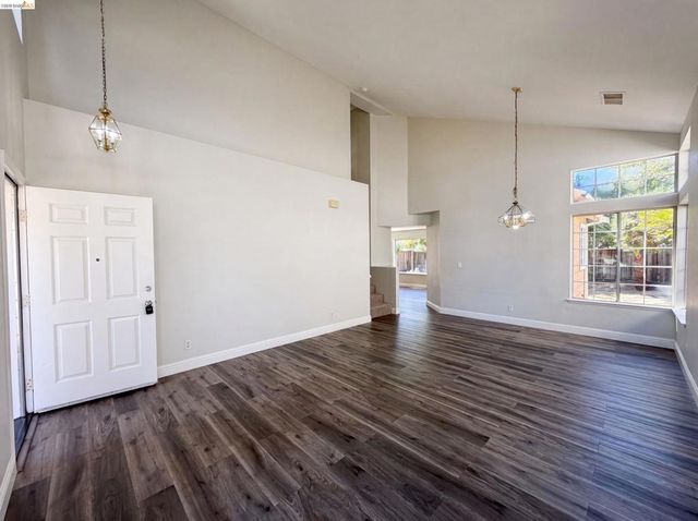 5150 Brookfield Ct, Antioch, CA 94531