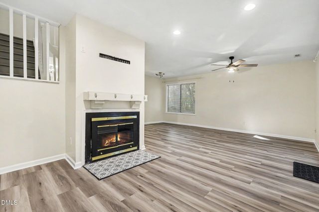 1227 Seaton Road 44, Durham, NC 27713