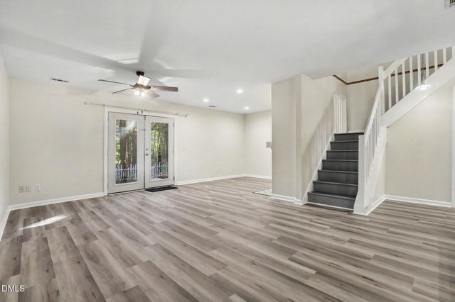 1227 Seaton Road 44, Durham, NC 27713