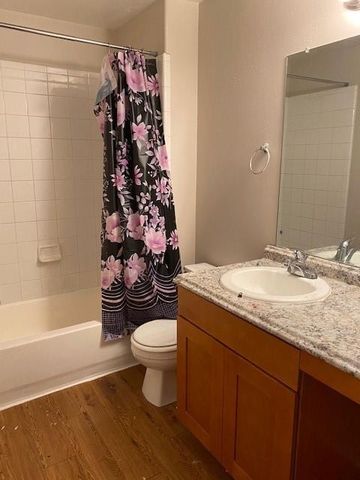 1414 Swansfield Lane, Houston, TX 77073