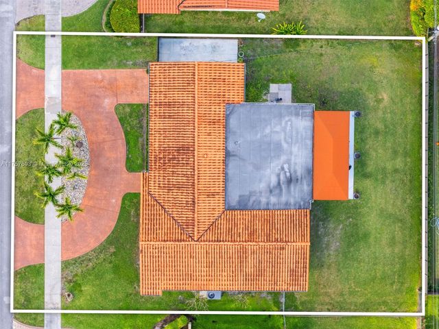 6311 SW 93rd Ct, Miami, FL 33173