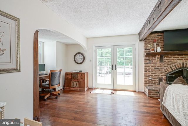 131 TUCKERTON RD, Shamong, NJ 08088