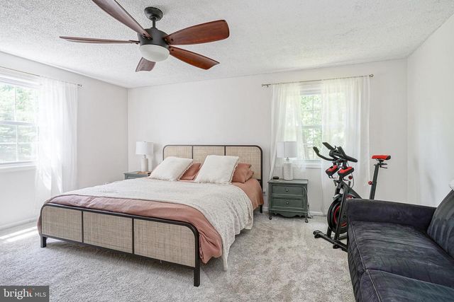 131 TUCKERTON RD, Shamong, NJ 08088